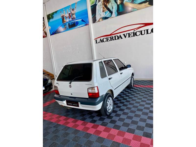 FIAT - UNO - 2009/2009 - Branca - R$ 29.900,00