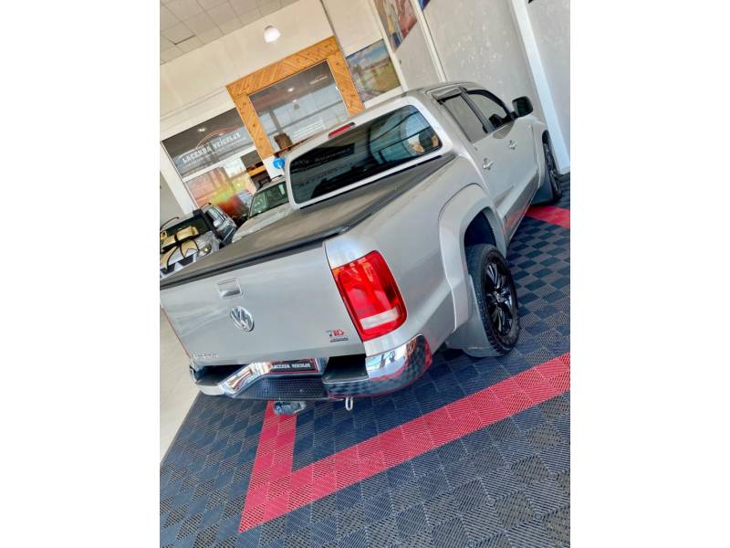 VOLKSWAGEN - AMAROK - 2011/2011 - Marrom - R$ 79.900,00