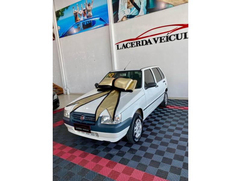 FIAT - UNO - 2009/2009 - Branca - R$ 29.900,00